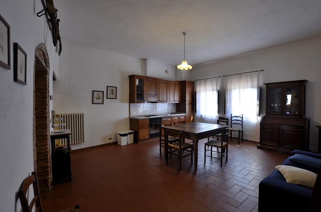 Agriturismo Poggio Ai Grilli Gambassi Terme Phòng bức ảnh