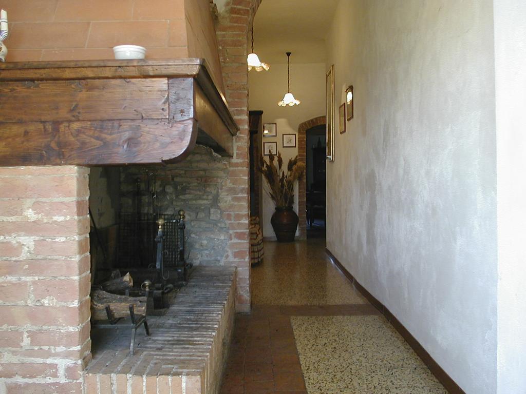 Agriturismo Poggio Ai Grilli Gambassi Terme Phòng bức ảnh