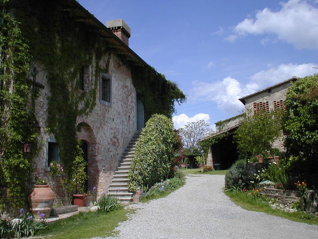 Agriturismo Poggio Ai Grilli Gambassi Terme Ngoại thất bức ảnh